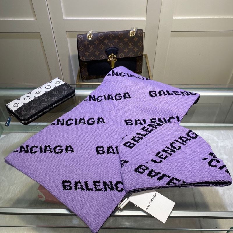 Balenciaga Caps Scarfs